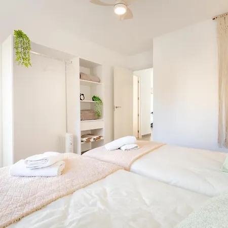 公寓 Bright 2-bedroom With Terrace And Parking Near The