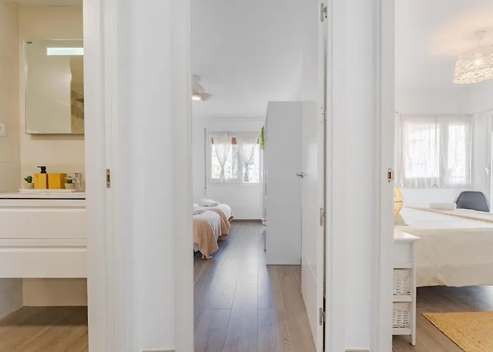 Bright 2-bedroom With Terrace And Parking Near The 公寓 *