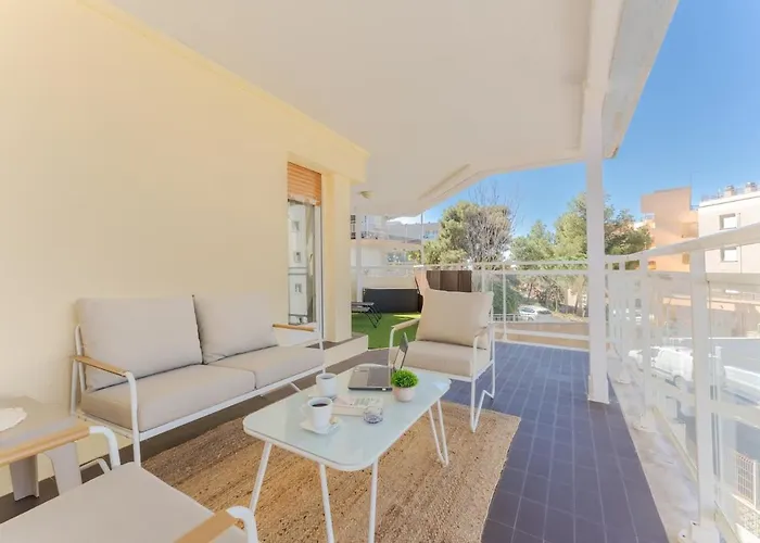 公寓 Bright 2-bedroom With Terrace And Parking Near The *